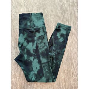 Victoria’s Secret Green Tie Dye Workout Leggings – Size 6